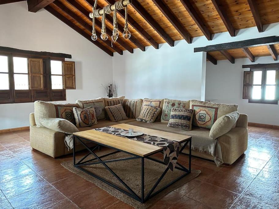 Villa With Pool In The Centre Of Fuerteventura Antigua  Exterior foto